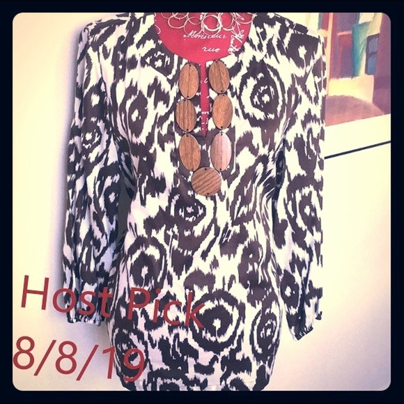 Womens Blouse - Picture 3 of 6